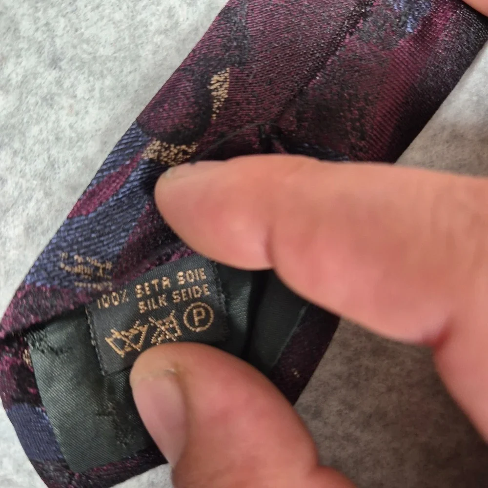 Bolgheri Silk Necktie Mens One Size Burgundy Purple Abstract Silhouette Graphic